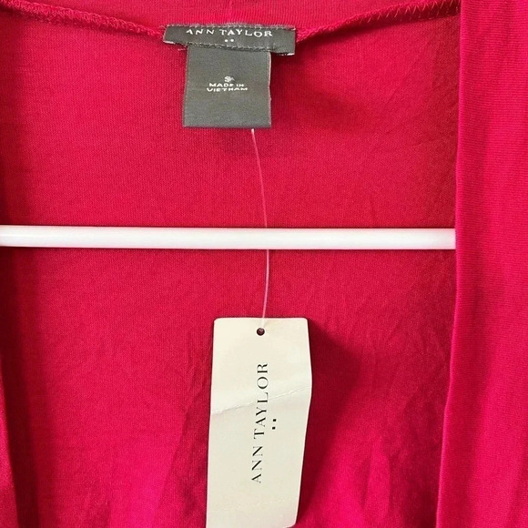 ANN TAYLOR Light Weight Cardigan Small - Picture 5 of 6
